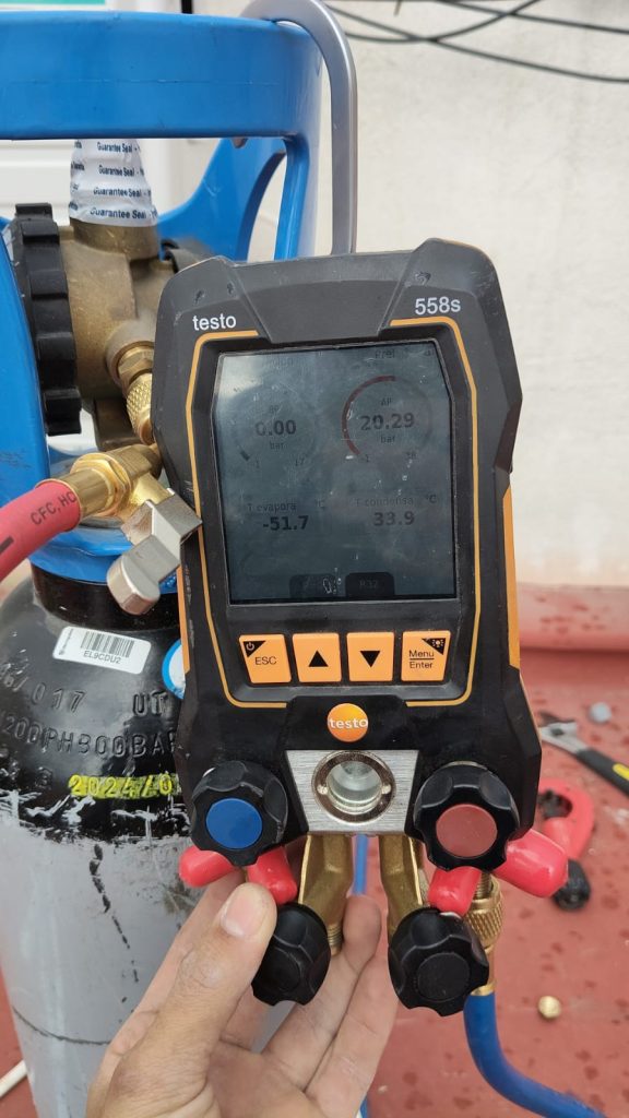 carga-gas-aire-acondicionado-valencia.jpg
